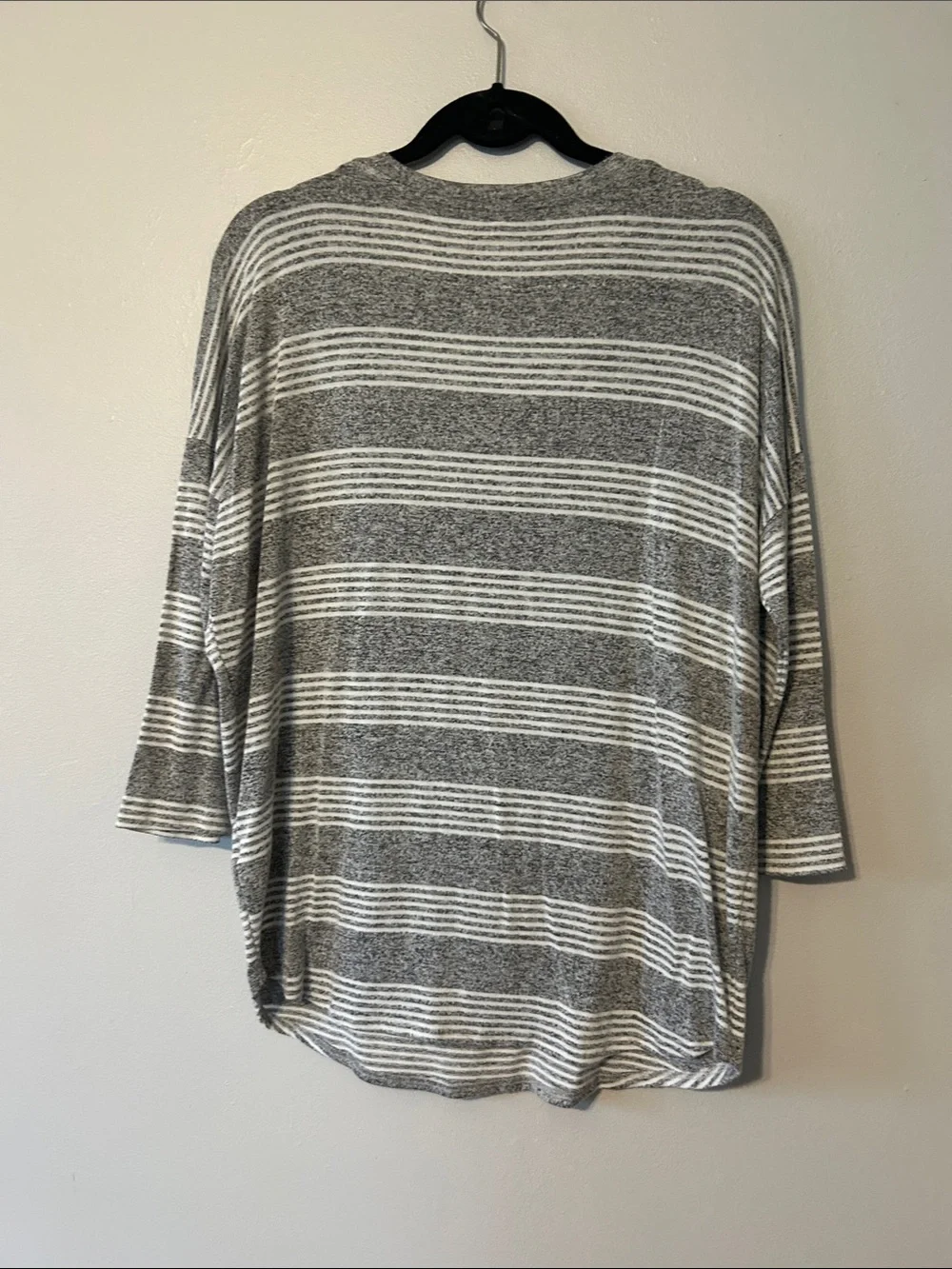 Market & Spruce Gray and White Striped Crewneck Top