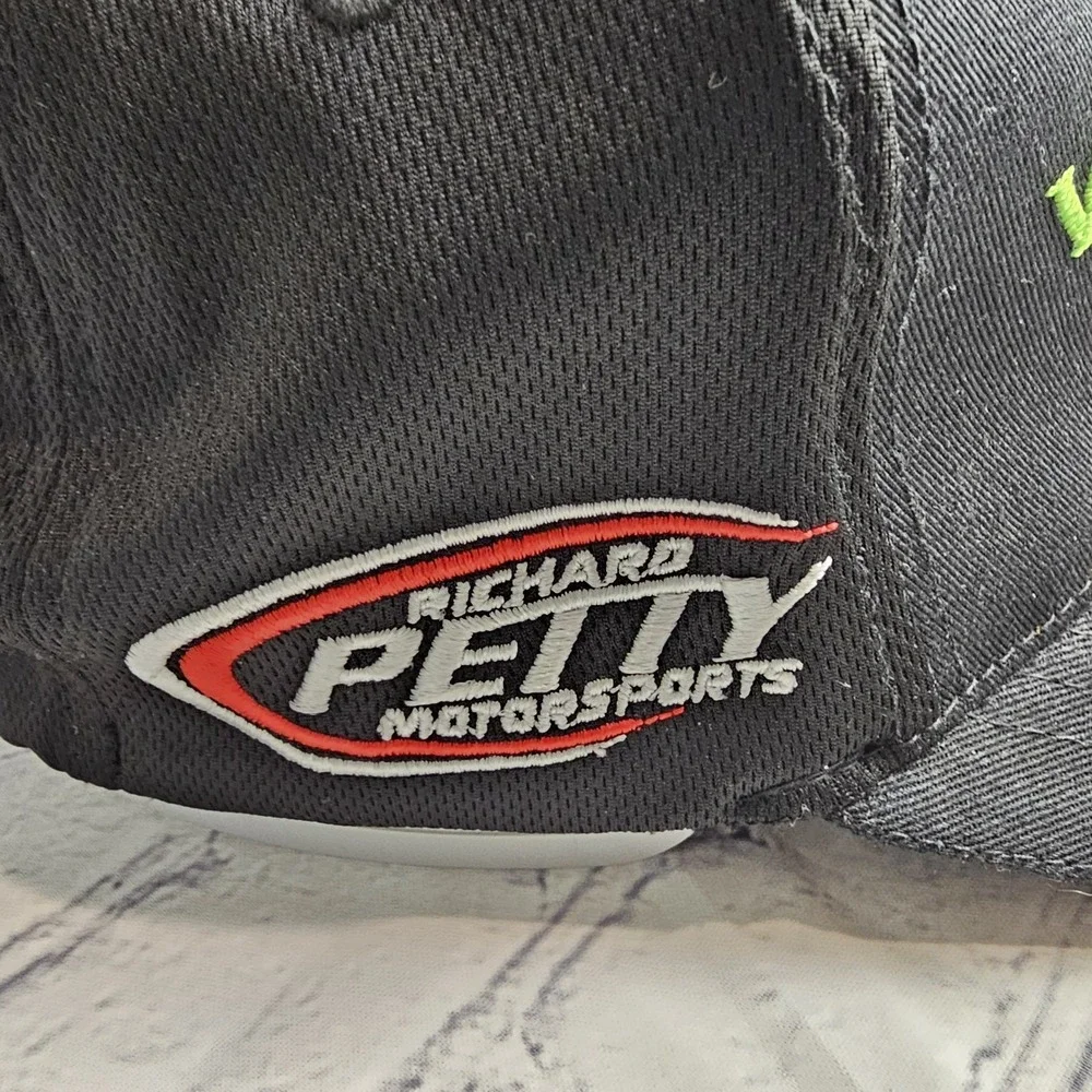 N/A vary richard embroidered