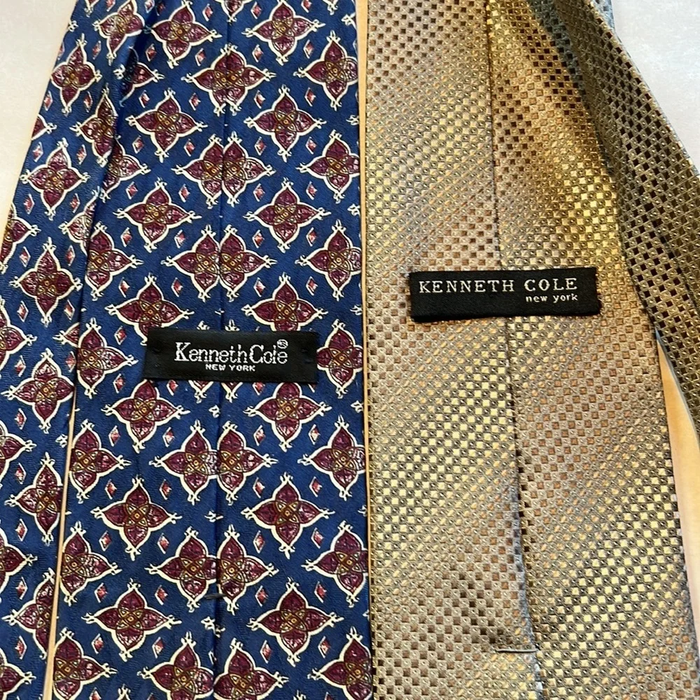 Kenneth Cole New York two lightweight