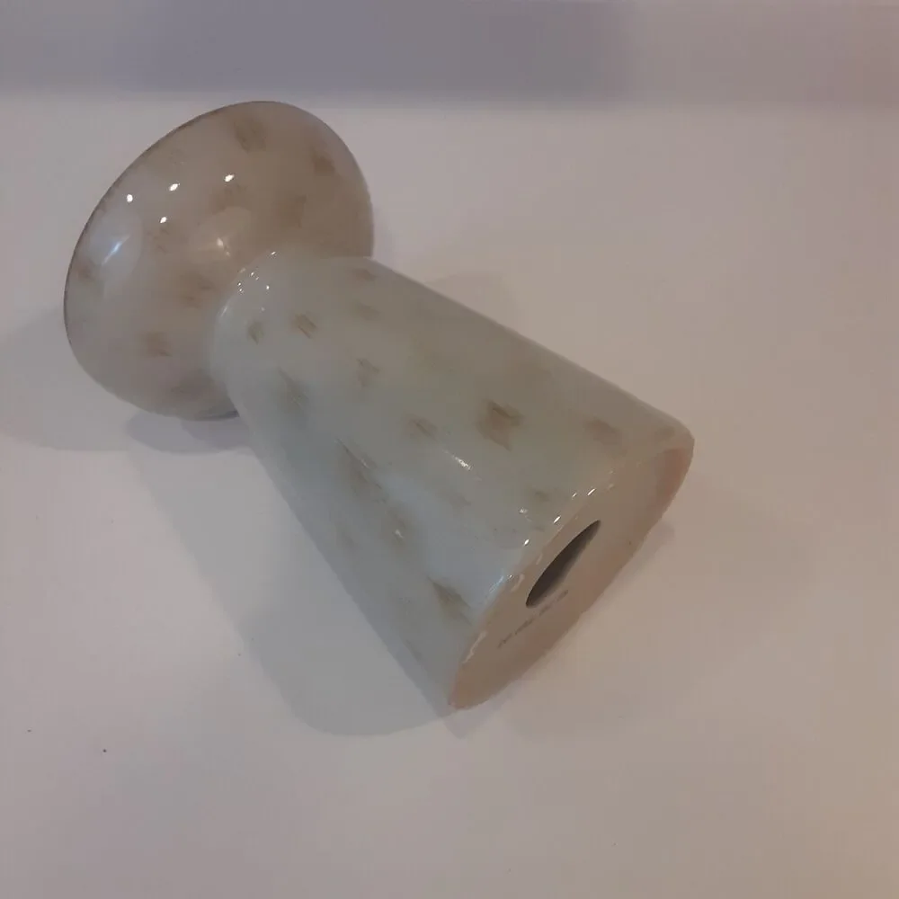 Unbranded pedestal ceramic