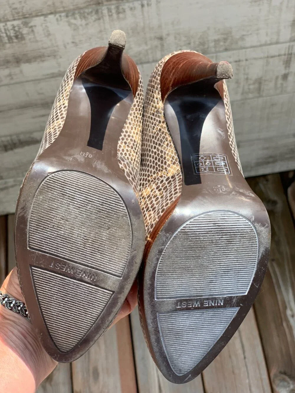 Nine West nine west