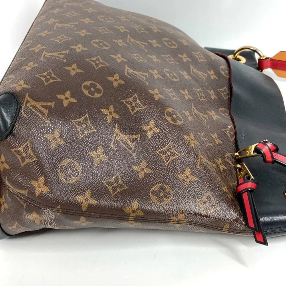 LOUIS VUITTON Black Monogram Canvas Shoulder Bag