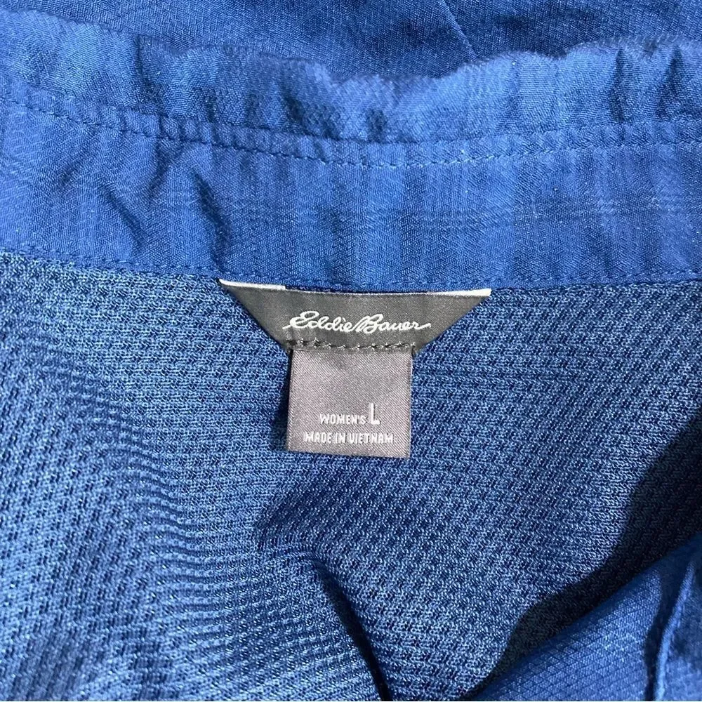 Eddie Bauer Blue Button Up Outdoors Top Size Large Women's
