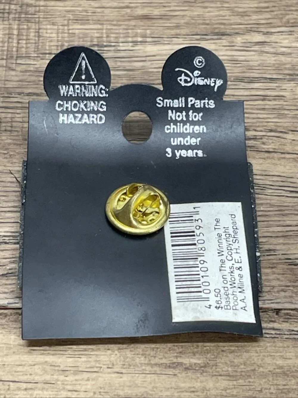 Disney Pin new card
