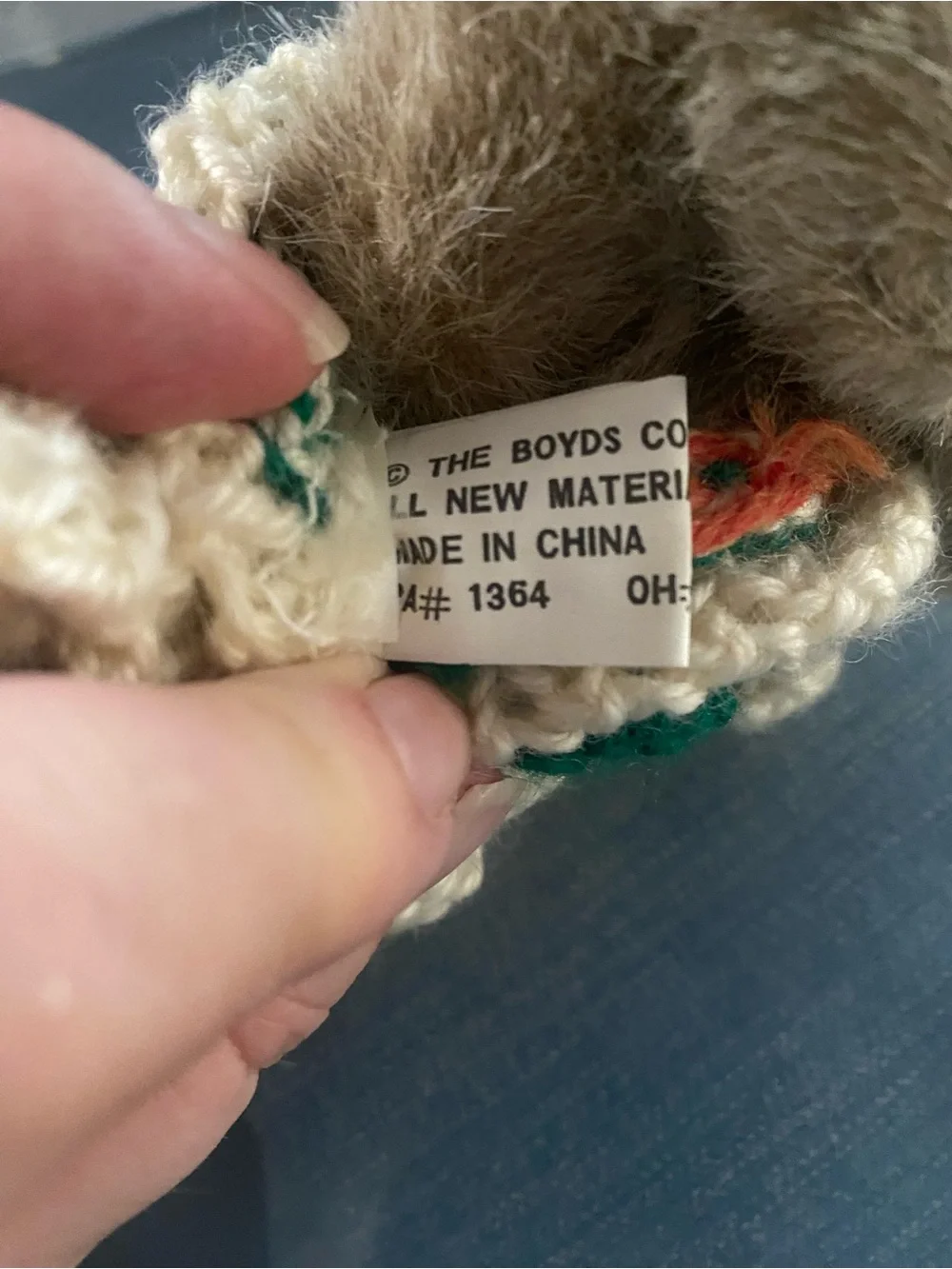 Boyds Bears wearing thank auction