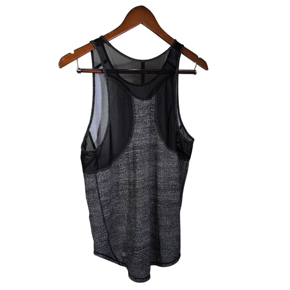 lululemon athletica pre owned