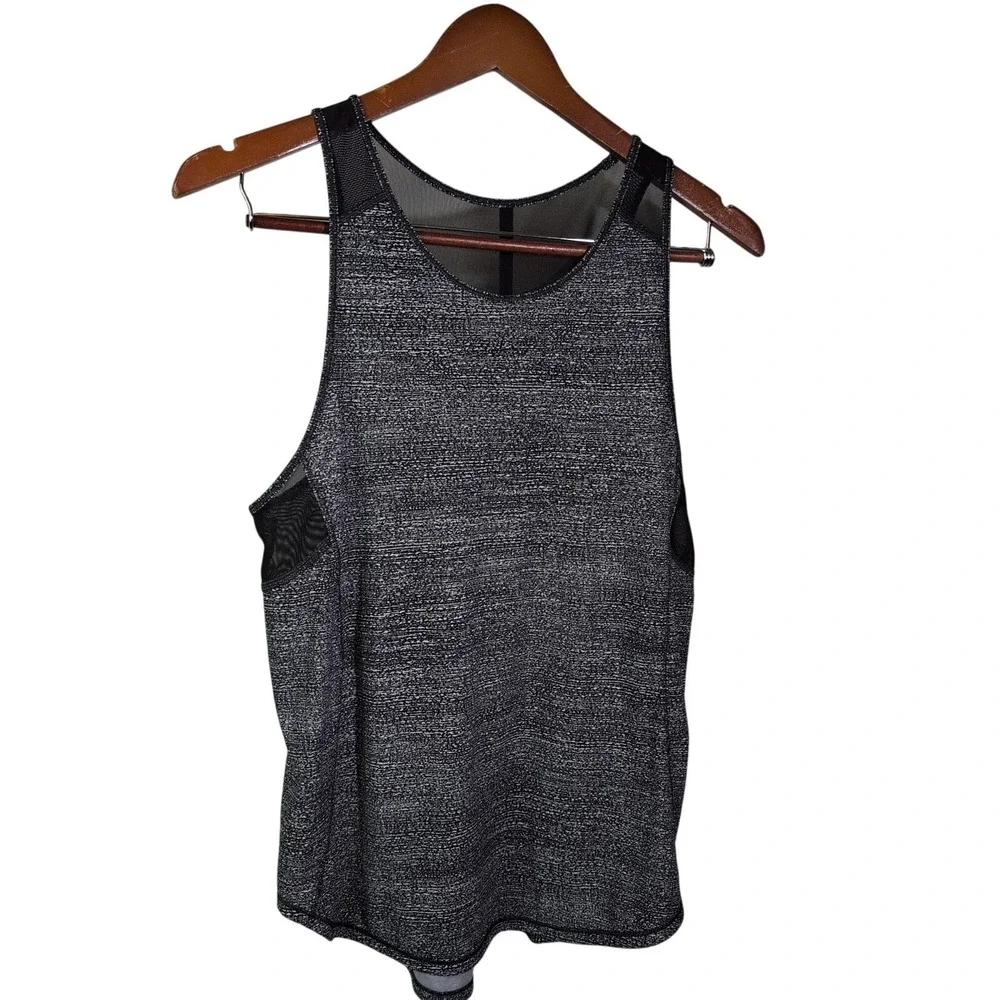 Lululemon 