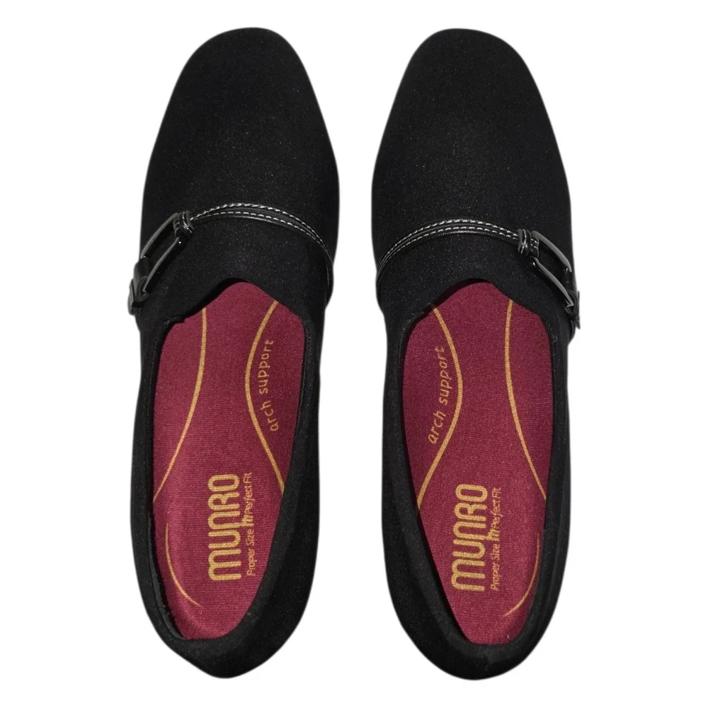 Munro blend buckle