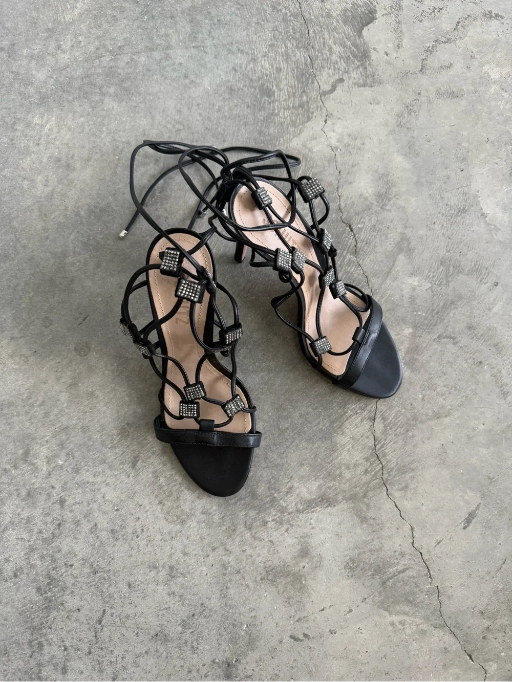 SCHUTZ strappy up club