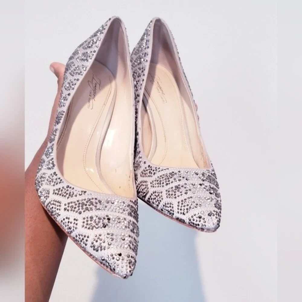 Vince Camuto Silver Studded Bridal Pumps Size 9M