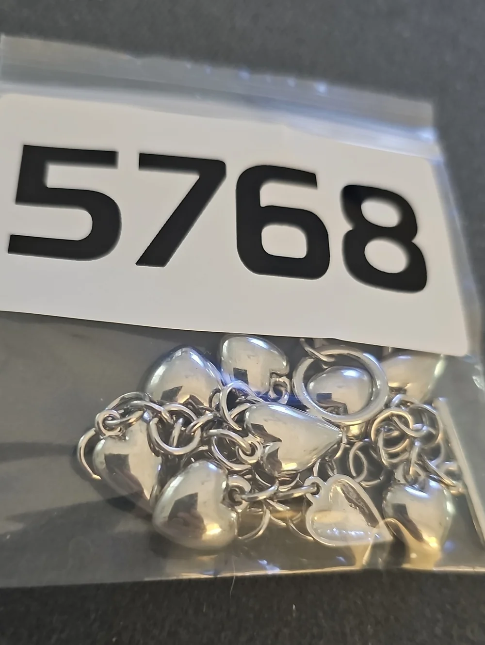 Unbranded polished silver