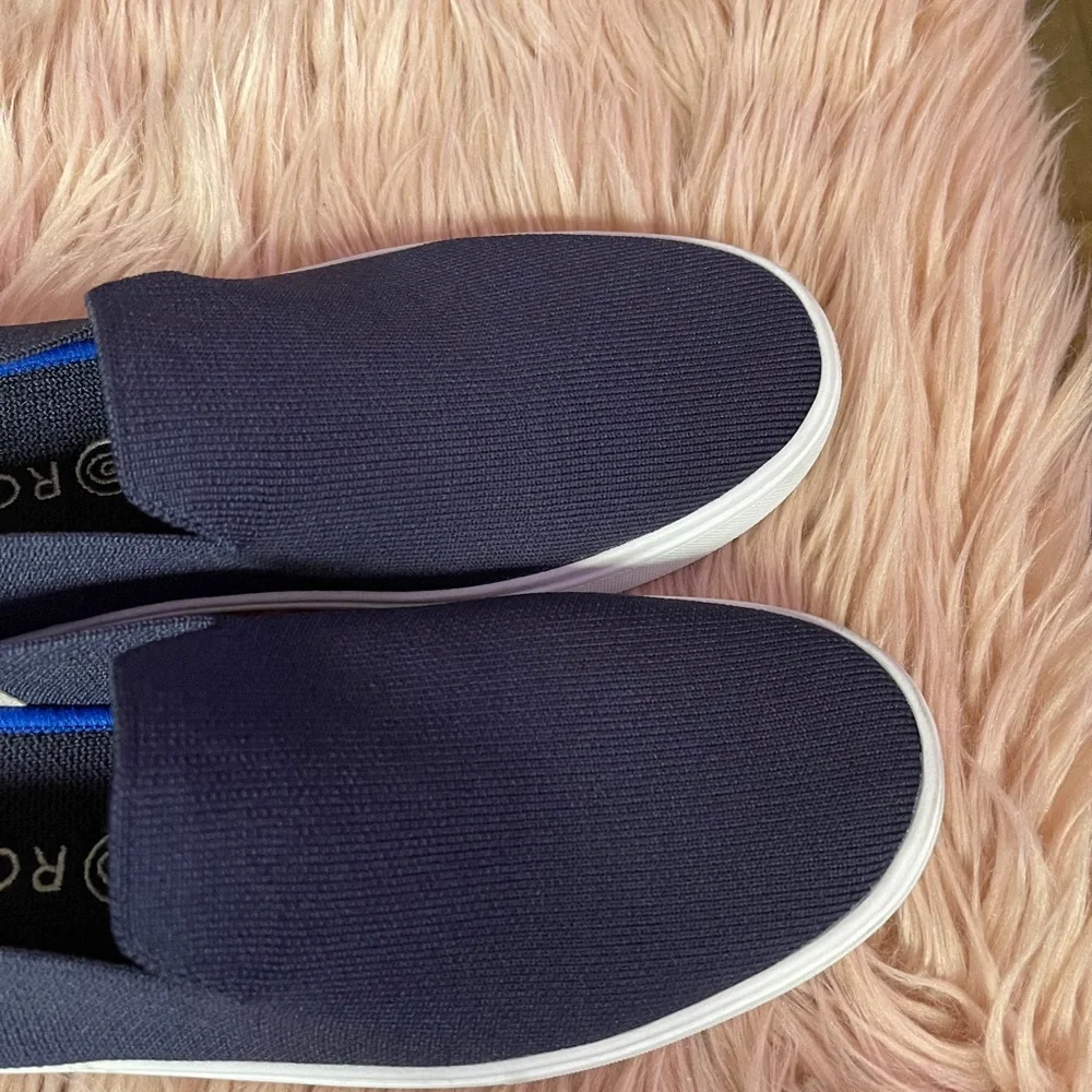 Rothys deep navy blue size 9.5 woman’s sneakers