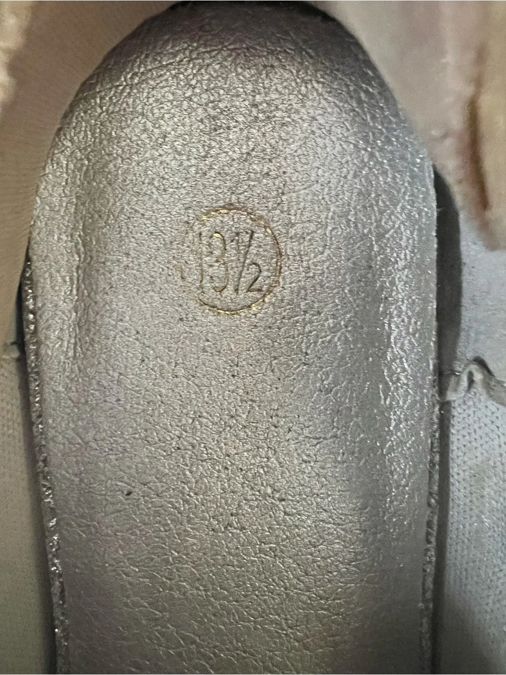 N/A shoes secure fit
