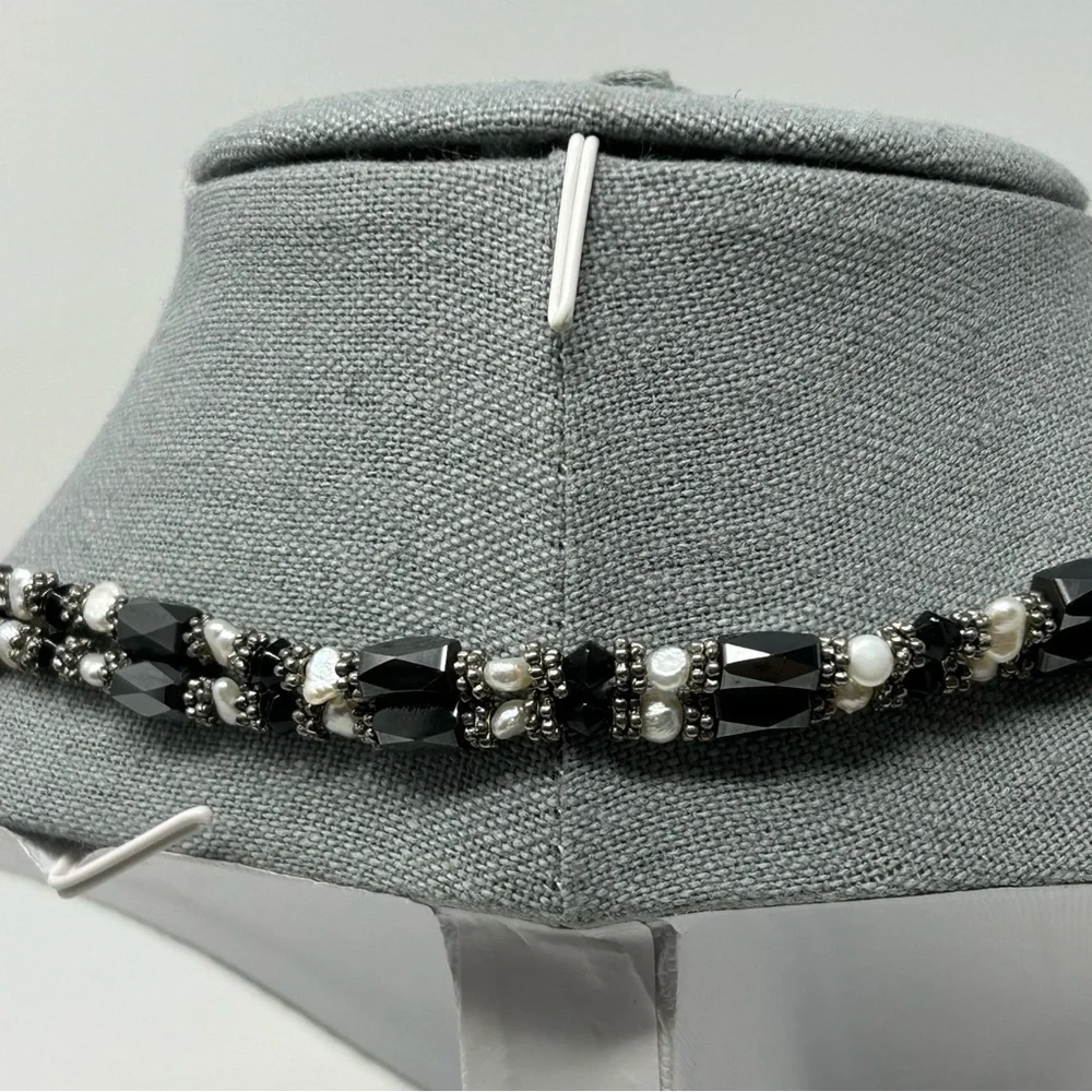 N/A faux pearl