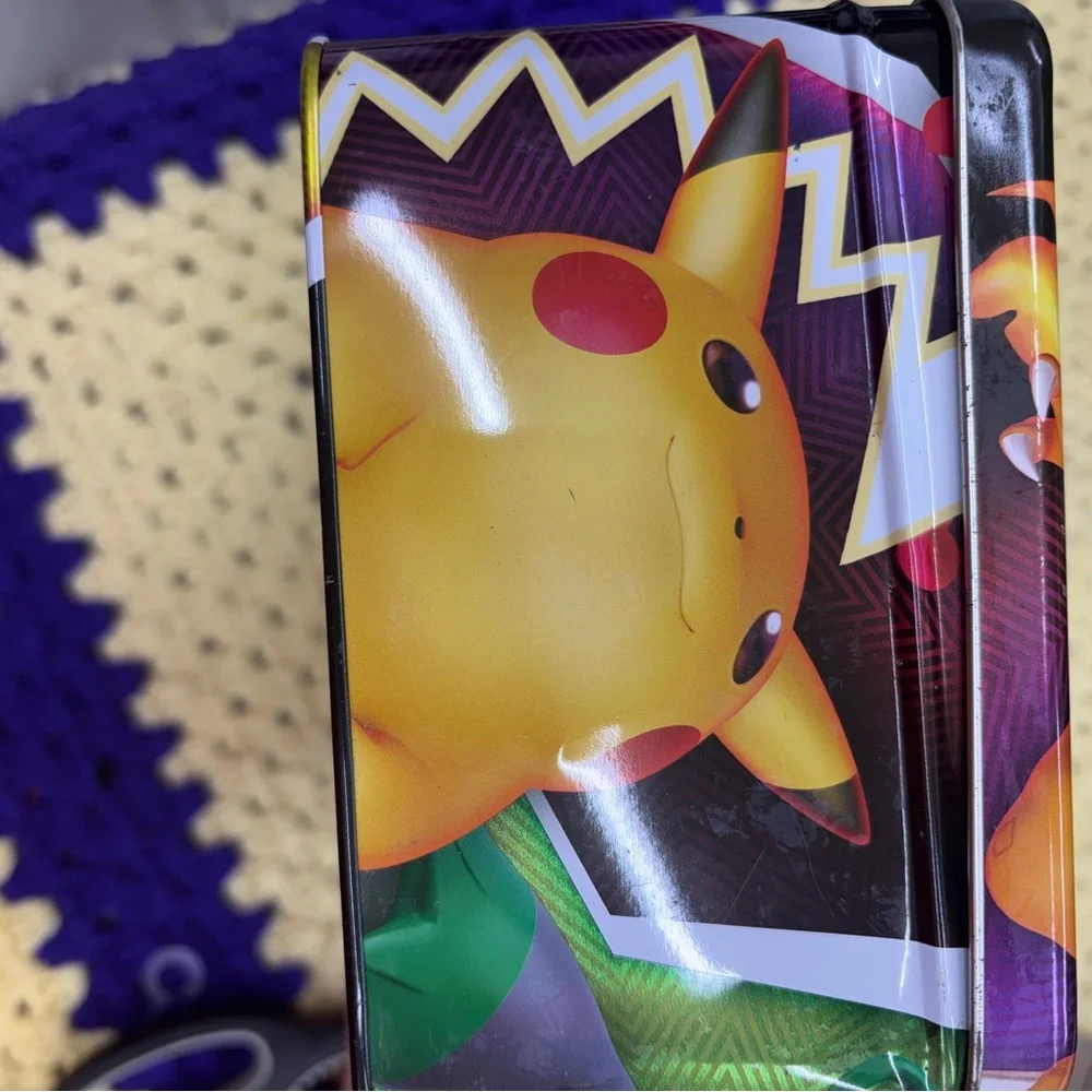 Pokemon colorful tin