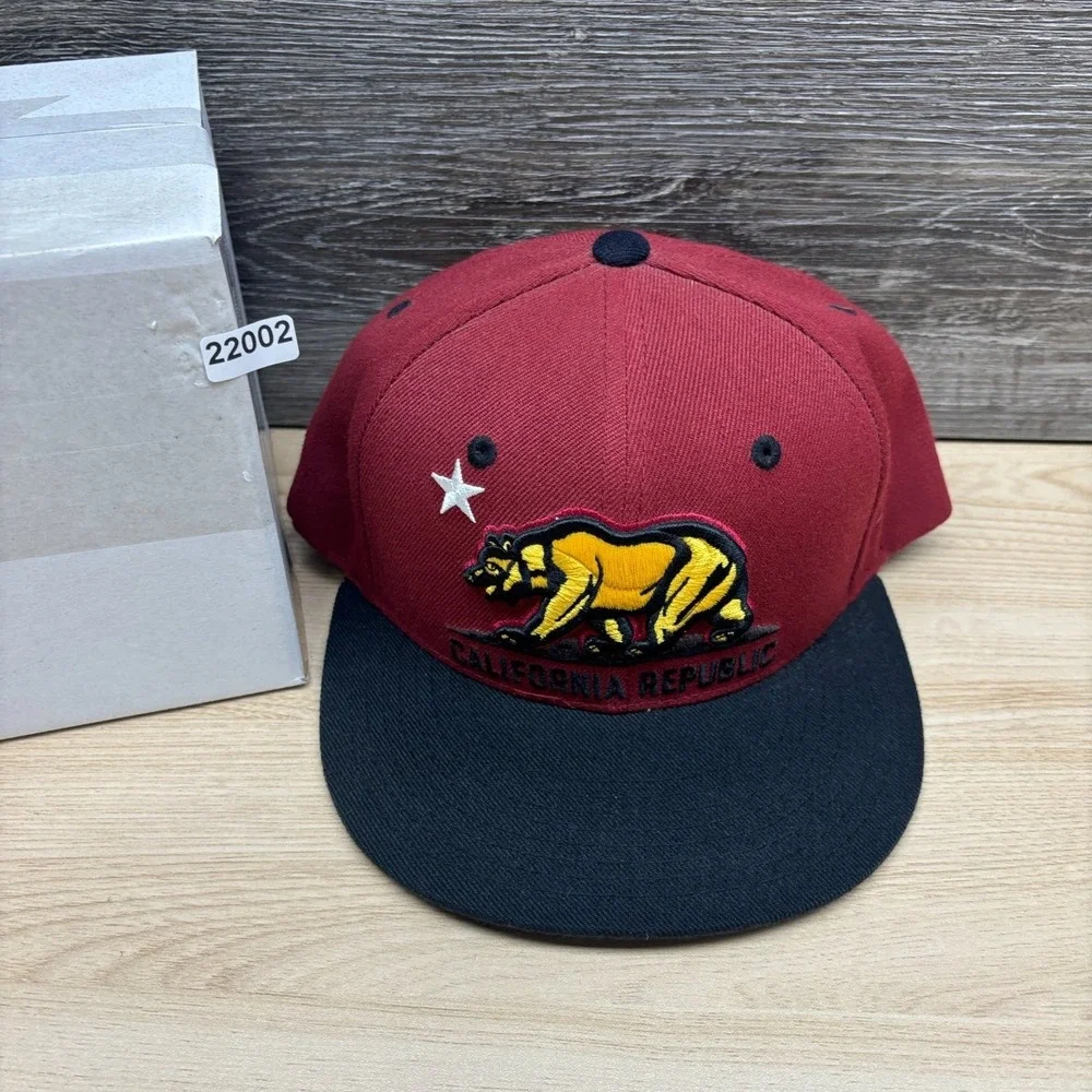 California Republic Hat Cap Snap Back Maroon Black Bear Flag West Coast Souvenir