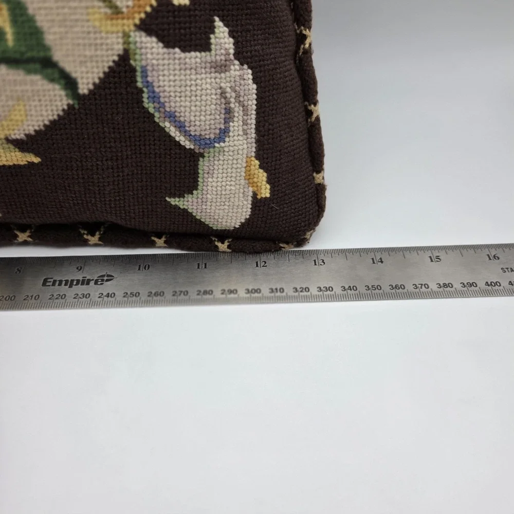 N/A vintage needlepoint