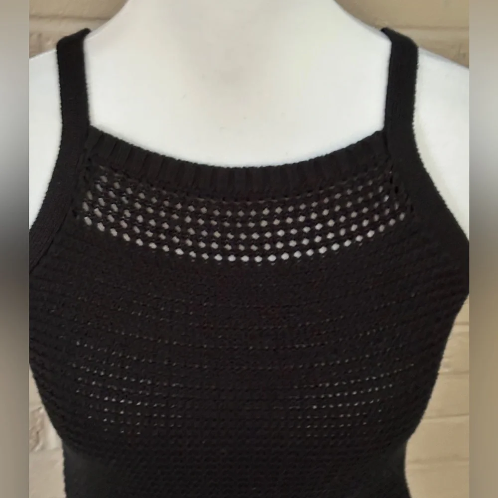 Abercrombie Kids black crochet top 11/12
