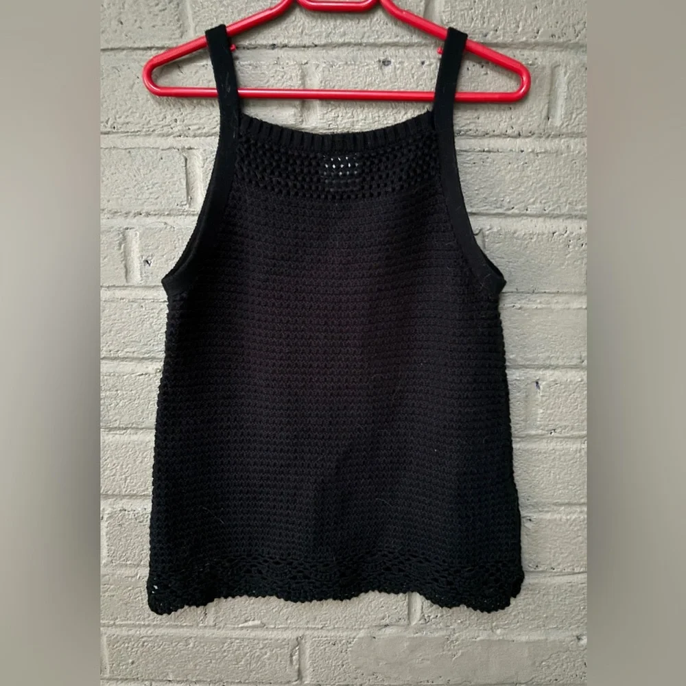 Abercrombie Kids black crochet top 11/12