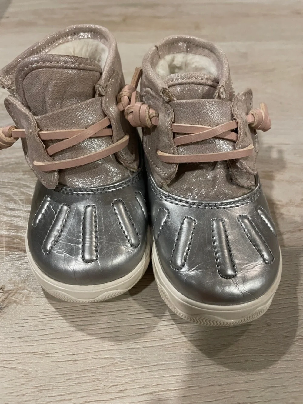 Sperry size 4m