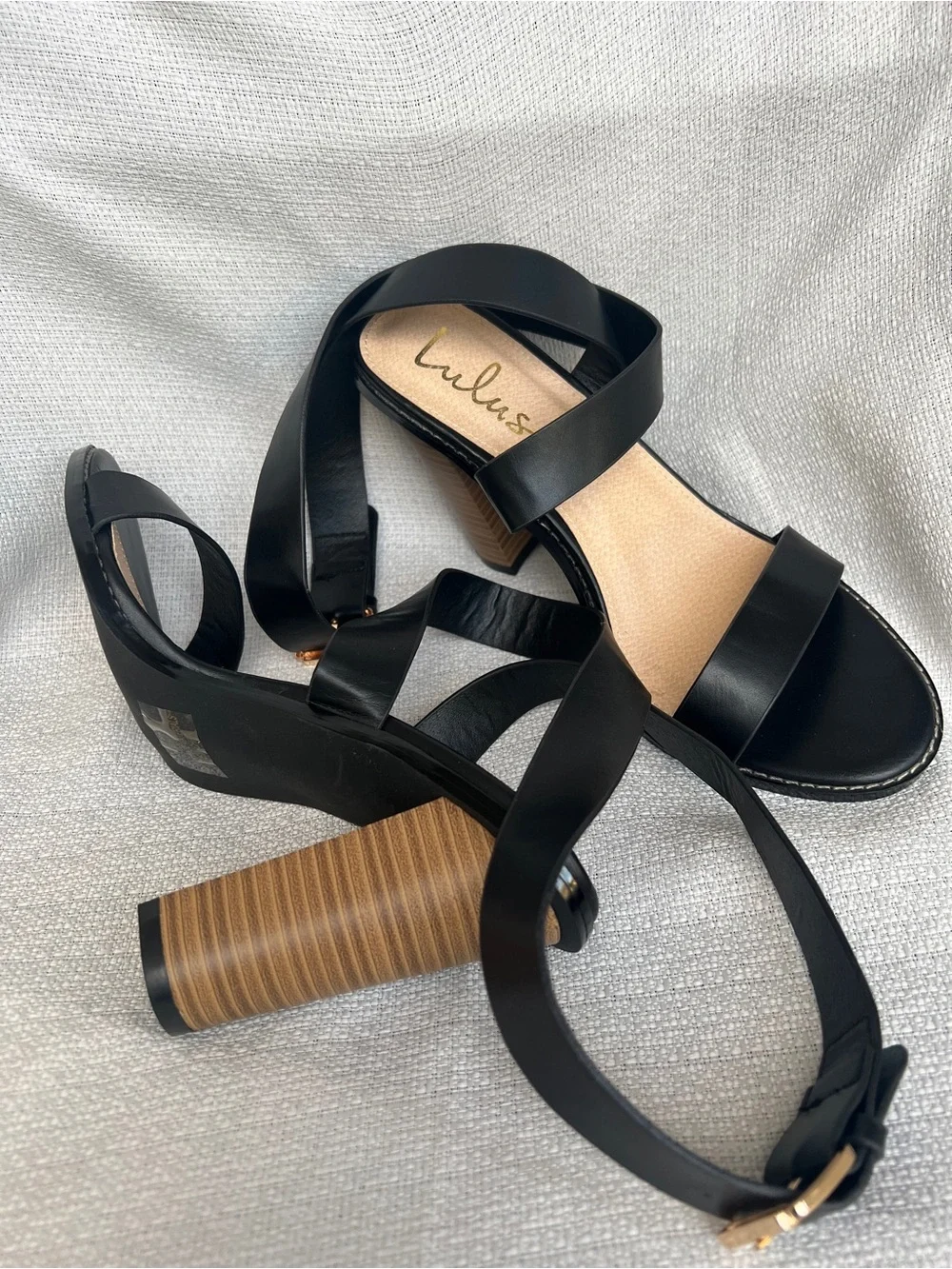 N/A elegant black