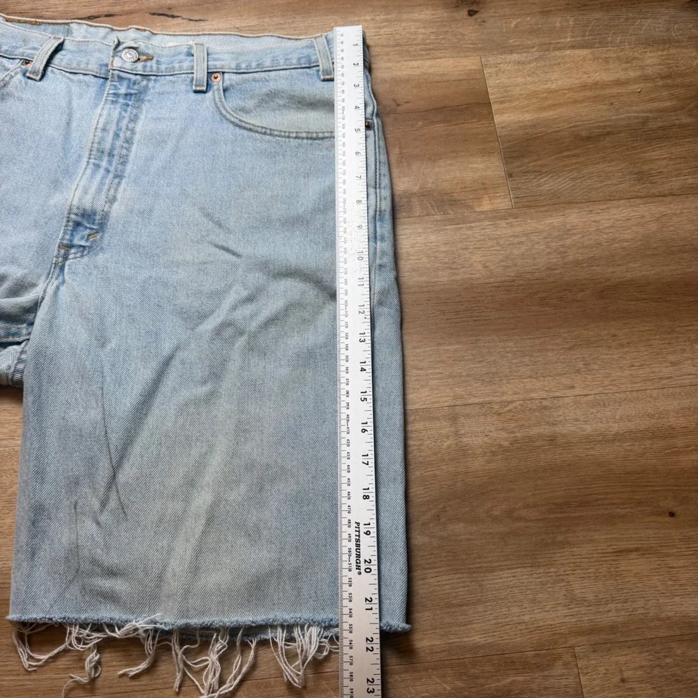 Levis levi 550