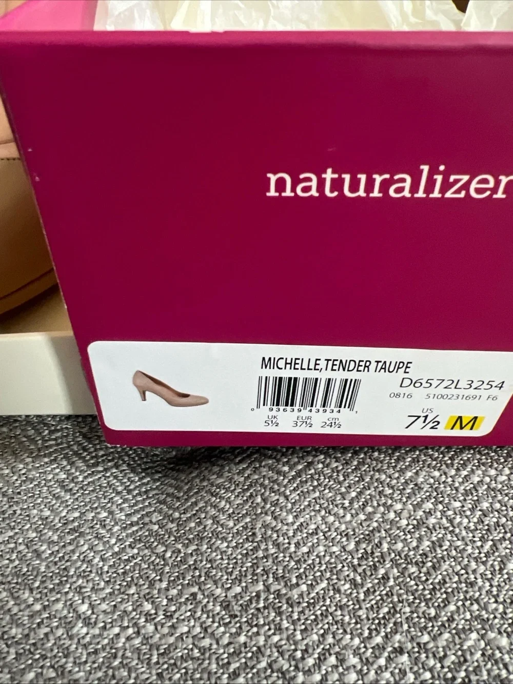 Naturalizer smooth leather