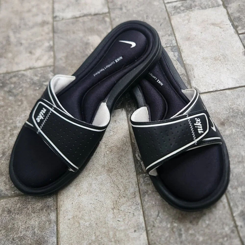 Nike Women's Comfort Footbed Slide Sandals