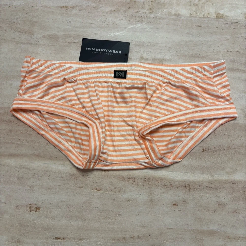 N2N Bodywear reposhing this