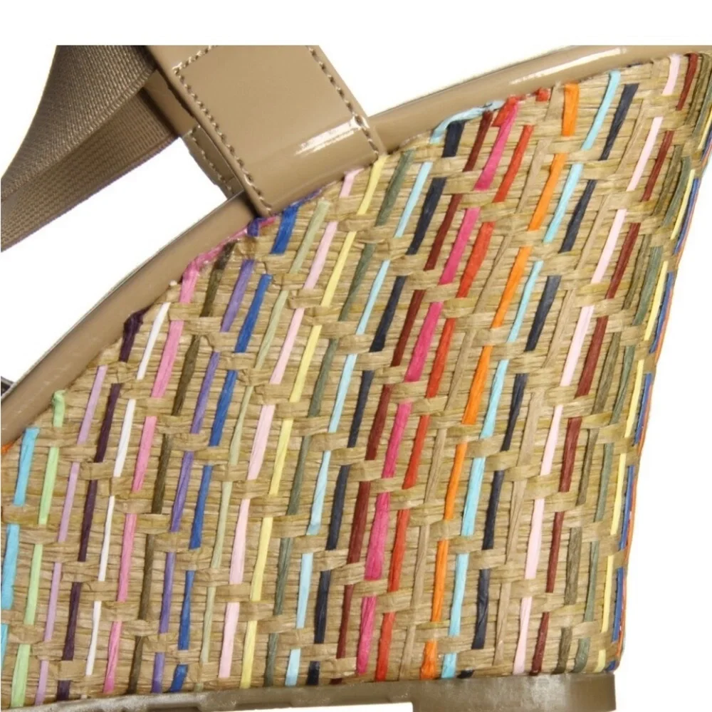 Charles by Charles David “Legit” Wedge Sandals 8 NWOT Espadrilles Stacked Heels