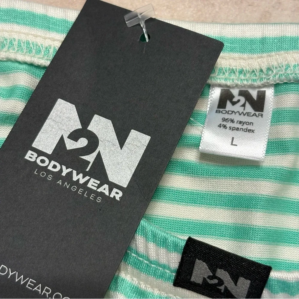 N2N Bodywear reposhing this