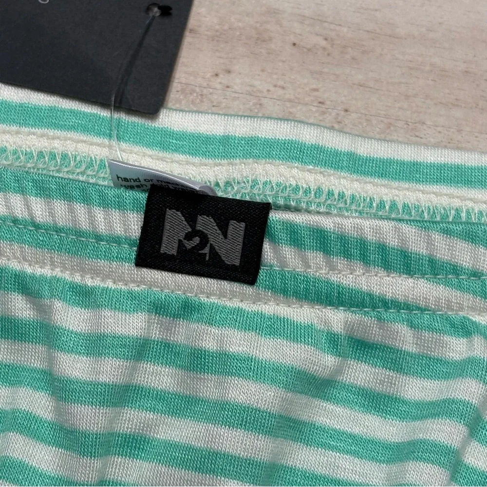 N2N Bodywear reposhing this