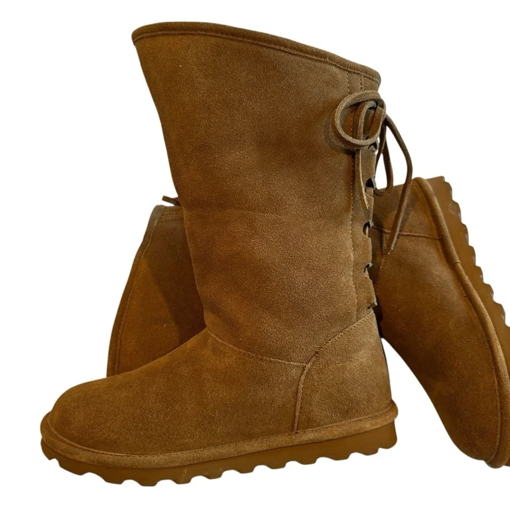 BearPaw features boot detail