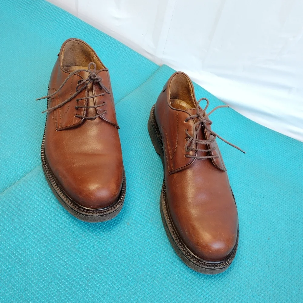 G.H. Bass & Co Men's Lace Up Leather Dress Shoes Brown Size 9.5