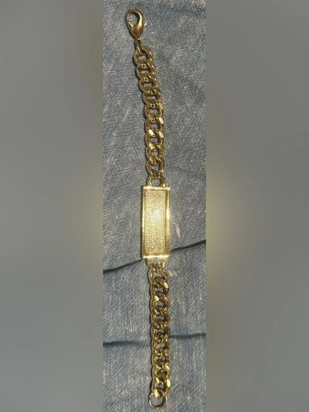 Unsigned vintage gold