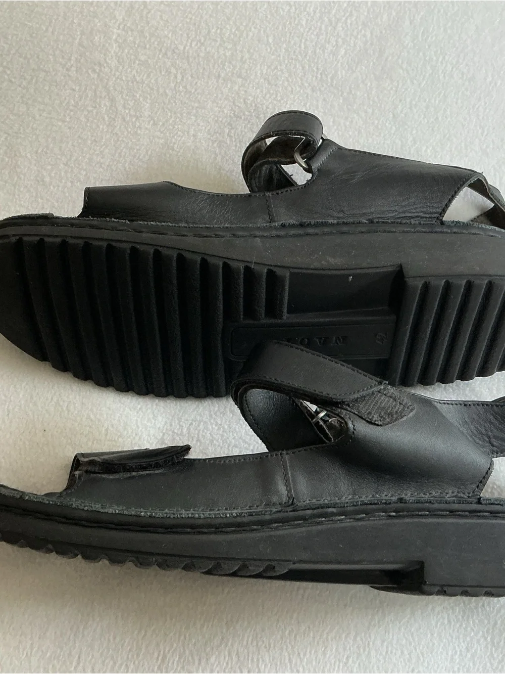 Naot Women’s Andes Black Leather Comfort Backstrap Sandals Size 42 US 11