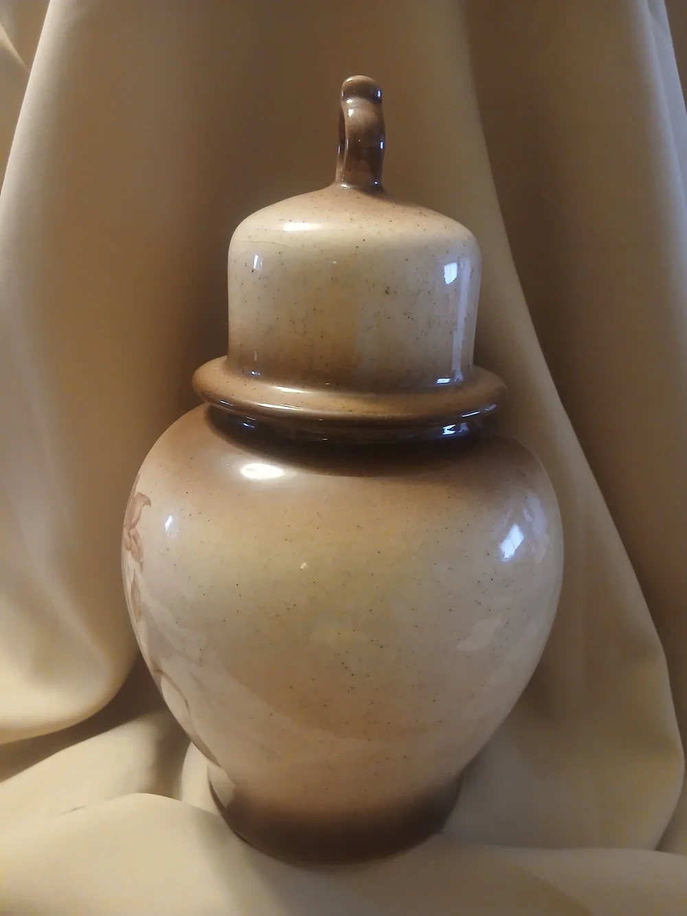 The Unbranded Brand classic ceramic