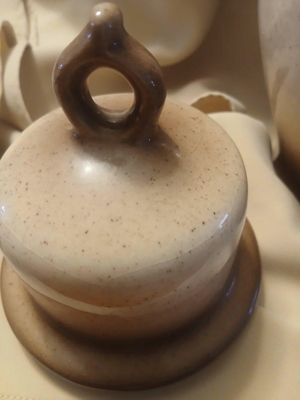 The Unbranded Brand classic ceramic