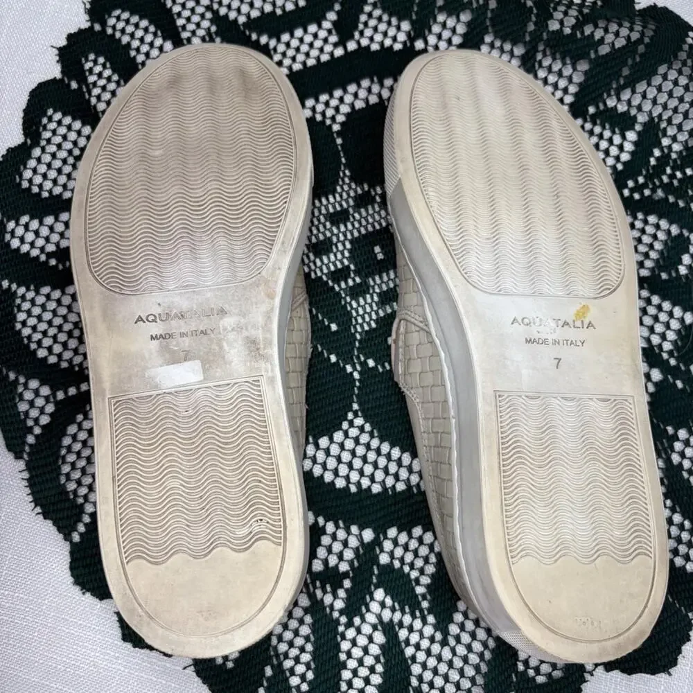 Aquatalia ashlynn embossed