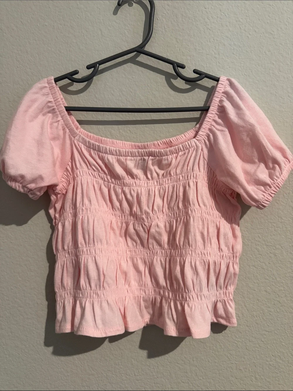 Old Navy Light Pink Smocked Puff-Sleeve Crop Top