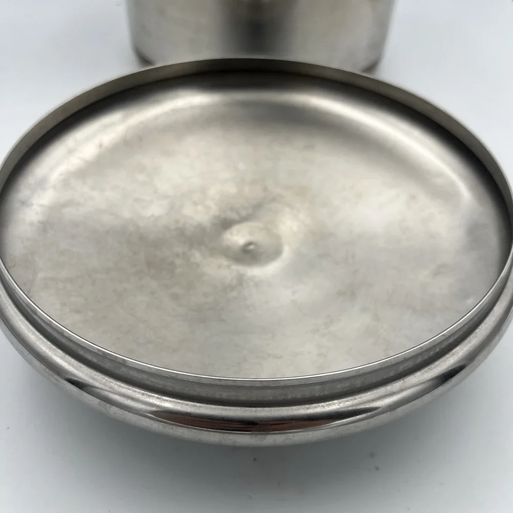 Revere Ware exterior has