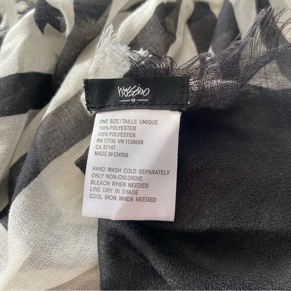 Mossimo Supply Co. stylish scarf