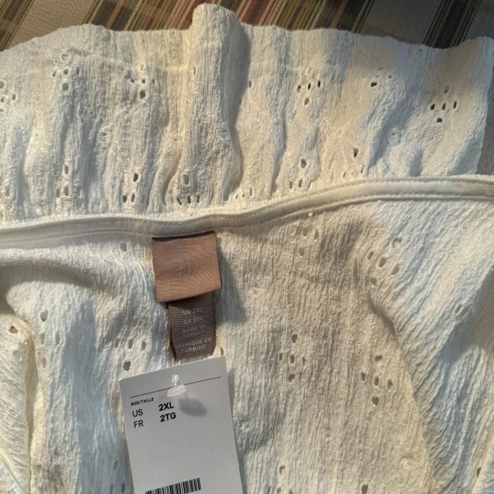 H&M cuffs spandex