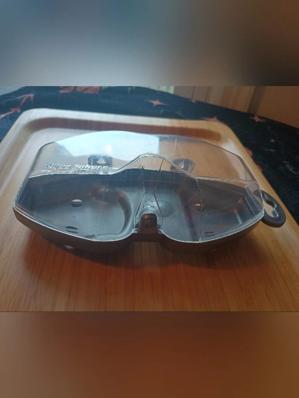 Aqua Sphere frame secure