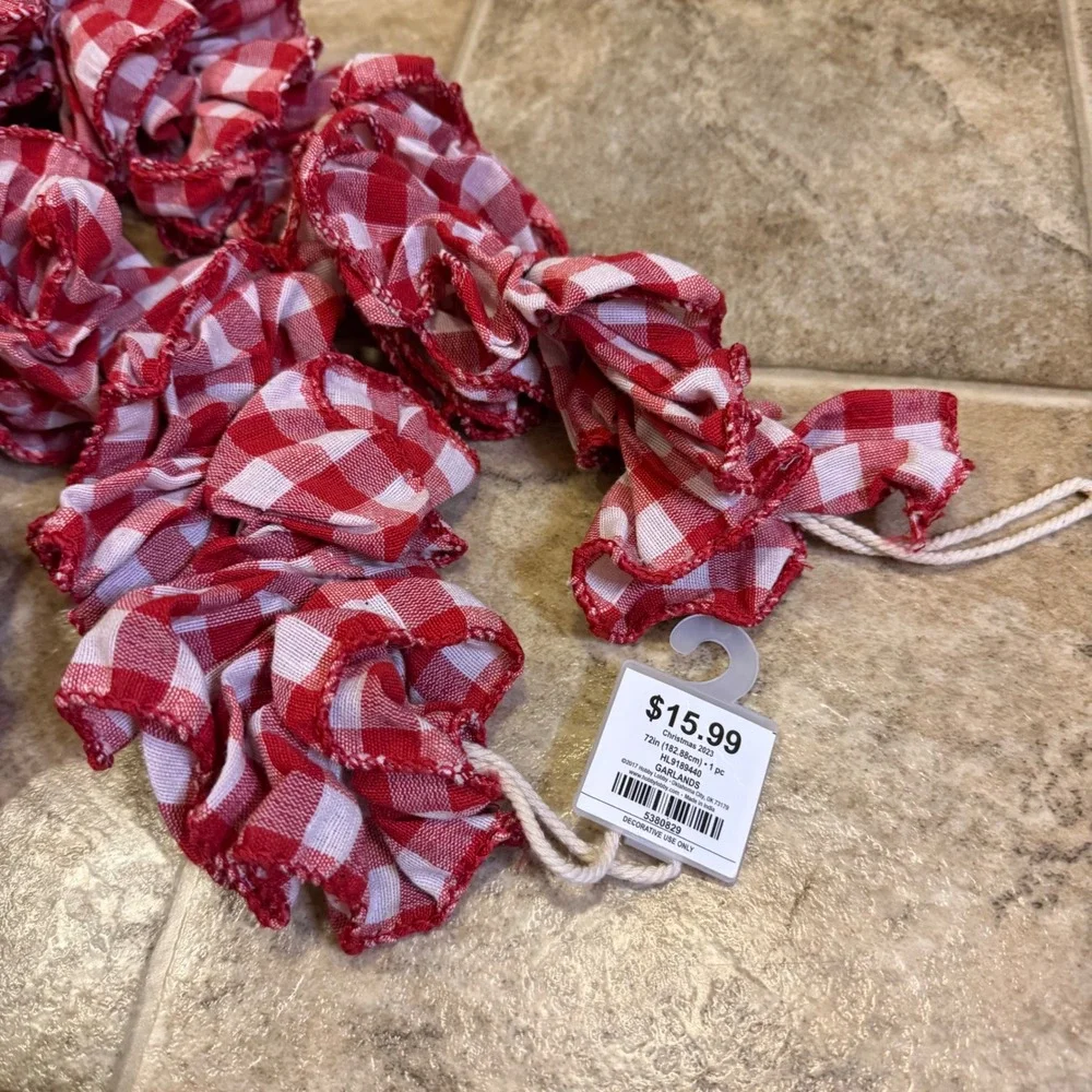 Hobby Lobby red white