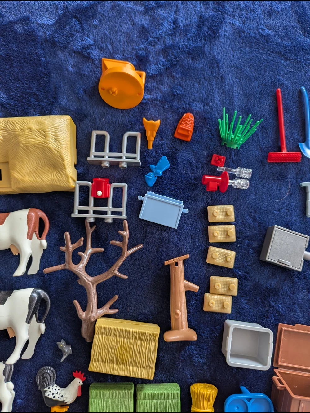 Playmobil Farm 5119( Discontinued 2015), Plus Extra Accessories