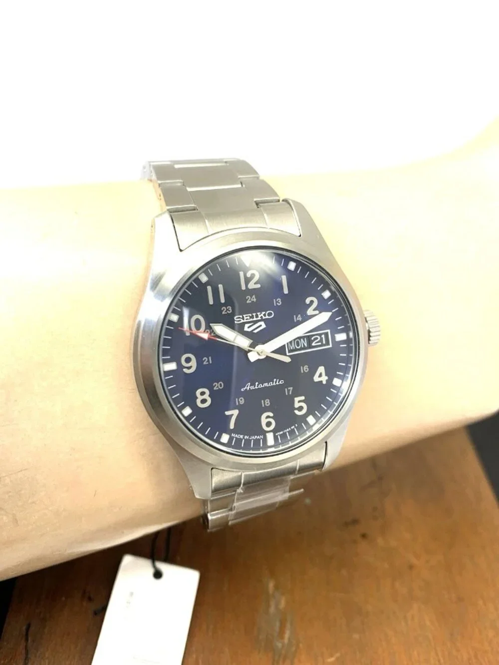 Seiko 5 Men's Watch SRPG29 Sports Automatic Blue Dial Day Date Stainless Steel