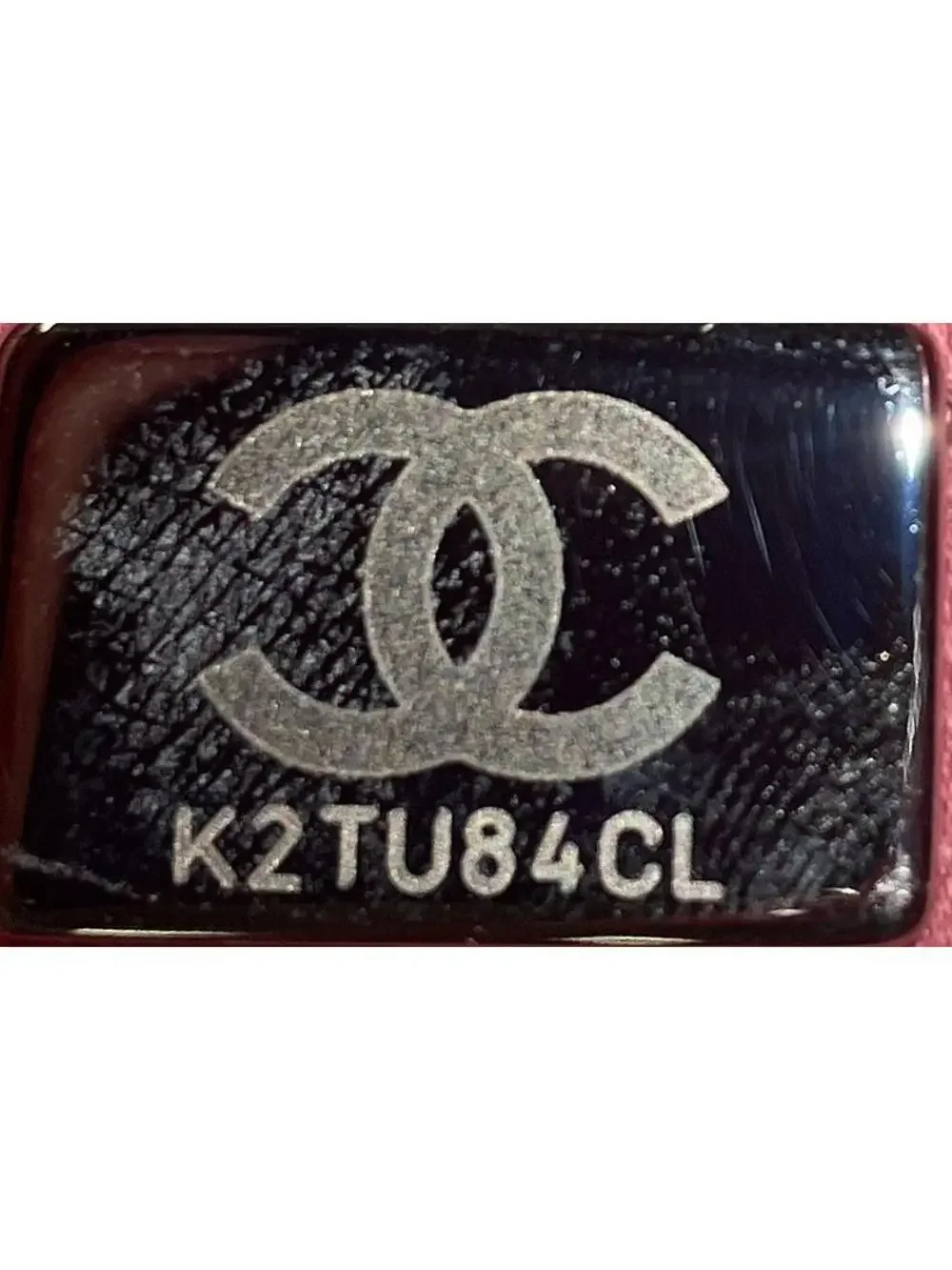 CHANEL elevate your