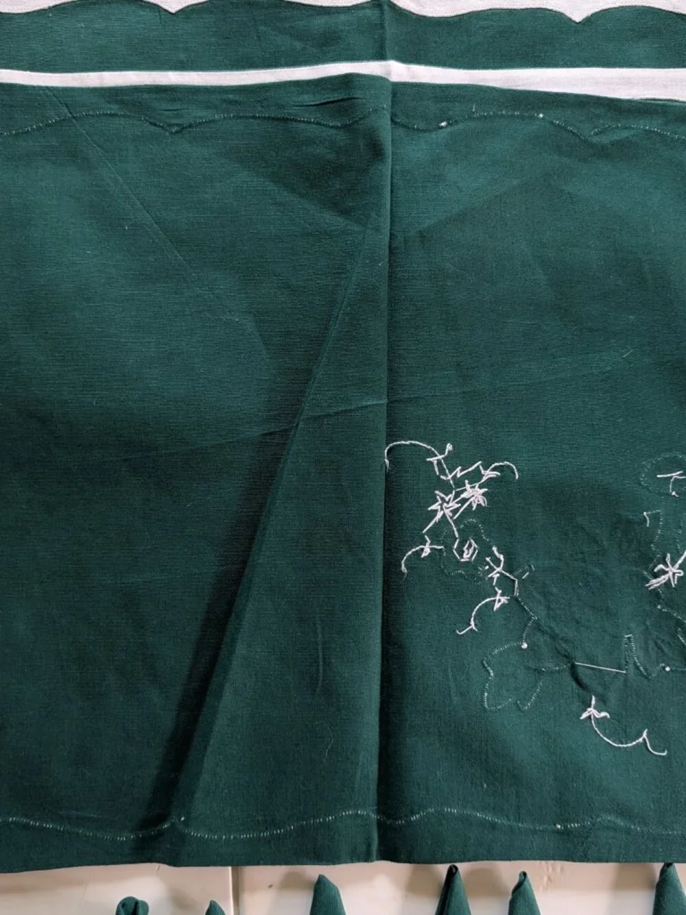 N/A lovely scalloped