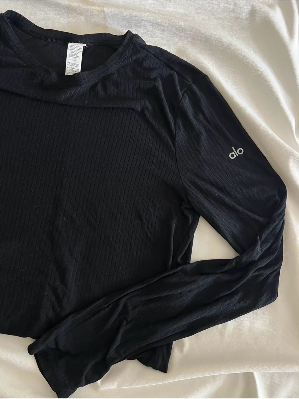 ALO Yoga can longsleeve